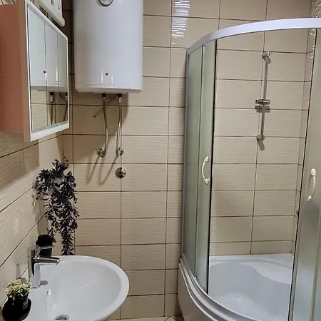 Cozy Власич
